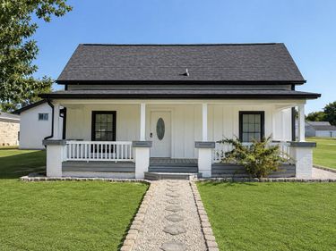 204 Crutchfield Street, Science Hill, KY 42553