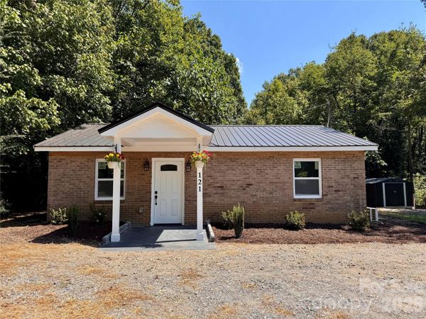 121 Givens Street , Woodleaf, NC 27054