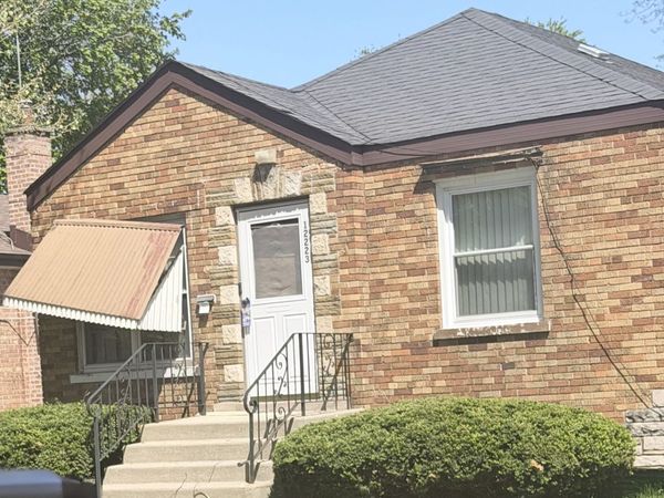 12223 S Elizabeth Street, Chicago, IL 60643