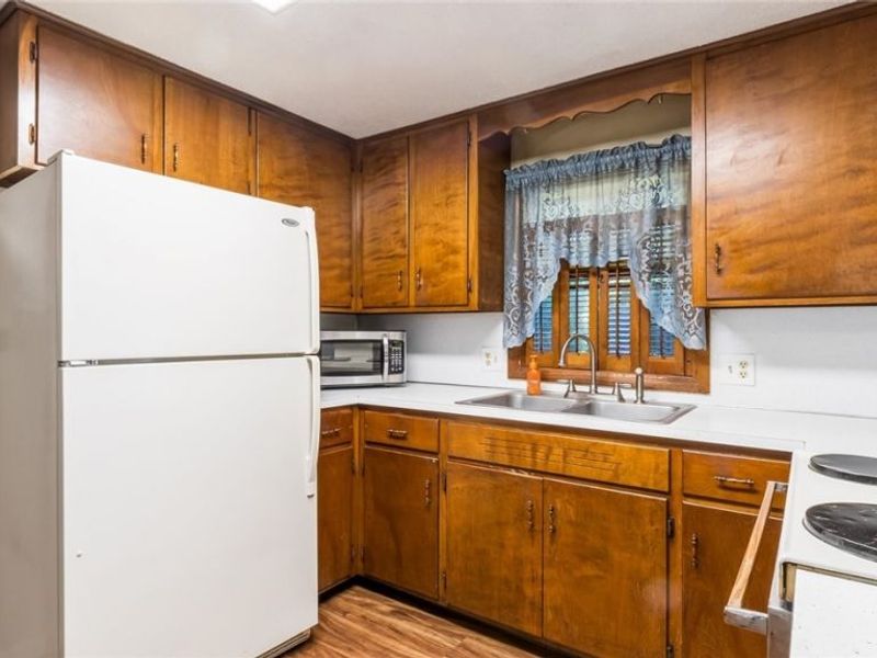 6140 Georgia Road, Nashport, OH 43830 Photo 9