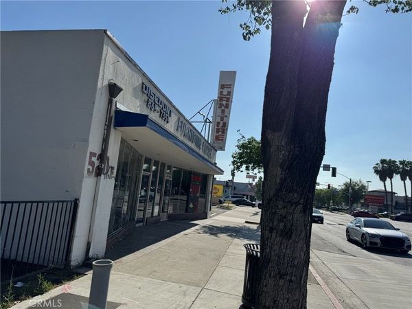 520 E Holt, Pomona, CA 91767