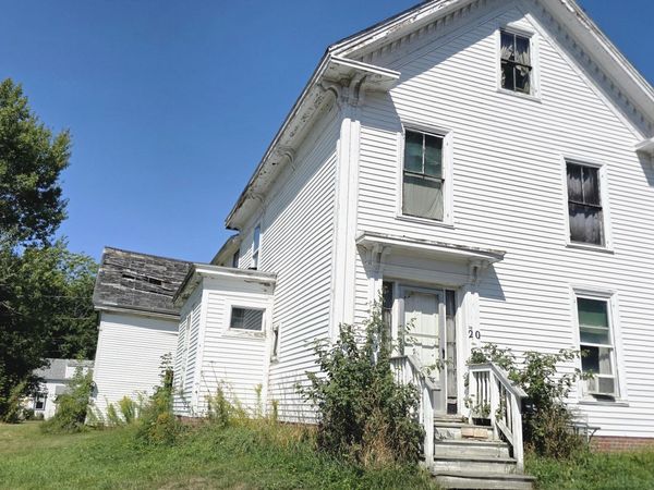 20 Clarendon Street , Rockland, ME 04841