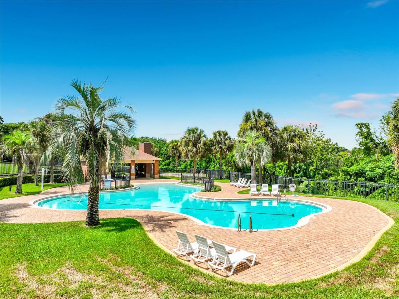 912 Magnolia Blossom Court , Apopka, FL 32712 Photo