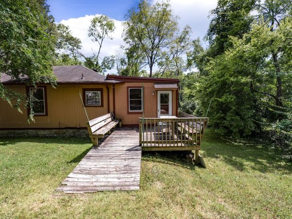 2208A Riverside Dr, Nashville, TN 37216