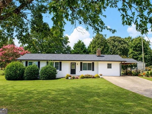 4132 Long Drive, Braselton, GA 30517