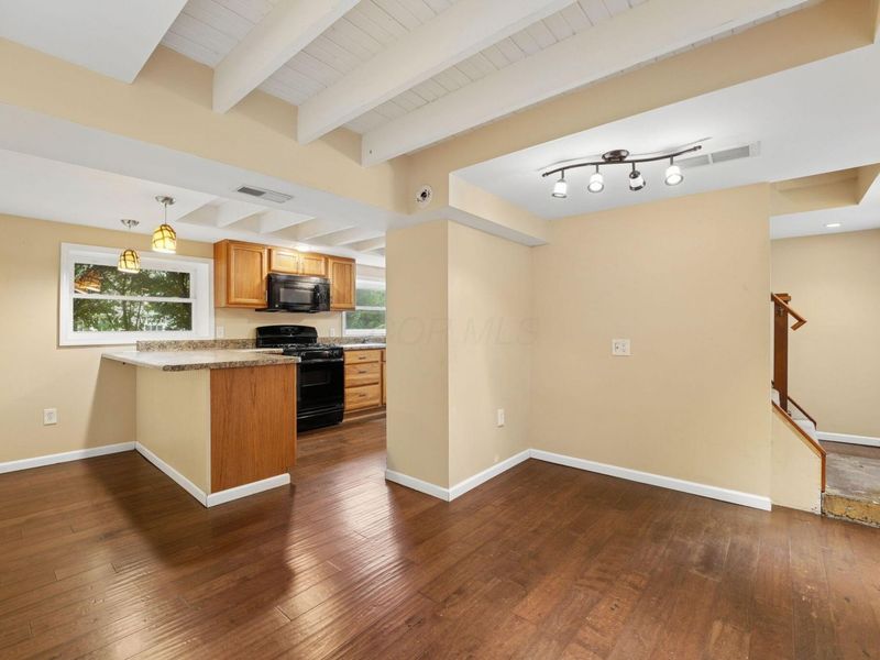 405 1/2 W Maple St Street, Granville, OH 43023 Photo 17