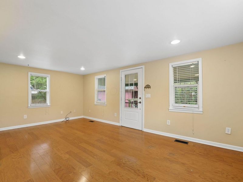 405 1/2 W Maple St Street, Granville, OH 43023 Photo 26