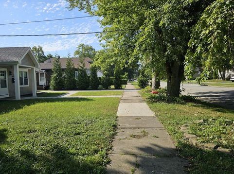 Main Photo