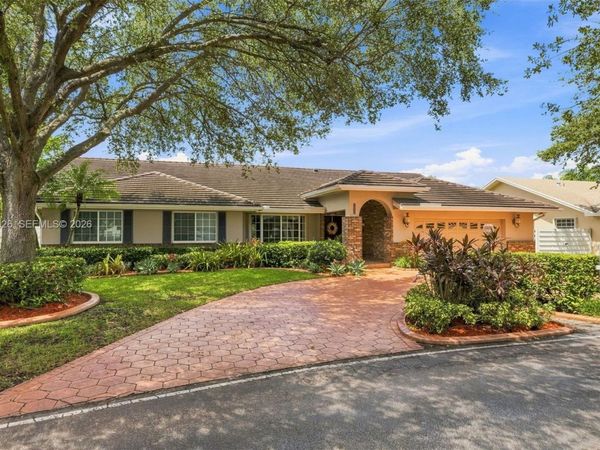14712 SW 139th Ct , Miami, FL 33186