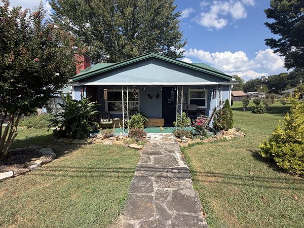 6870 Highway 108, Whitwell, TN 37397