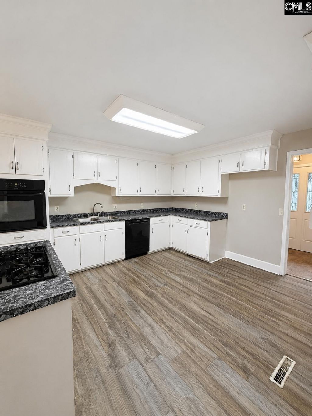 125 Windwood Drive Photo 8