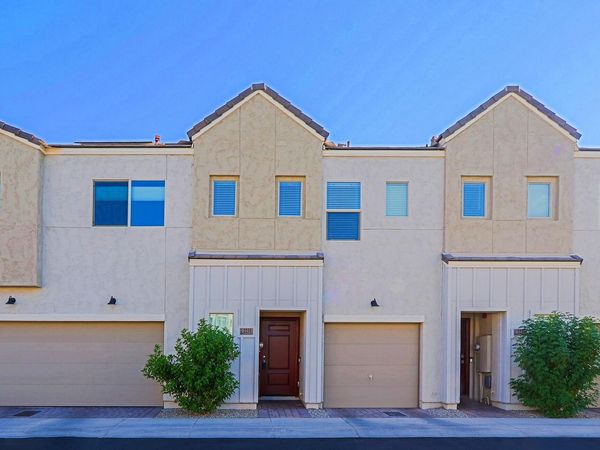 2231 W LAURIE Lane, Phoenix, AZ 85021