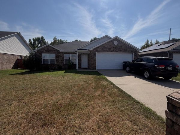 5525 Trammell Estates Dr, North Little Rock, AR 72116