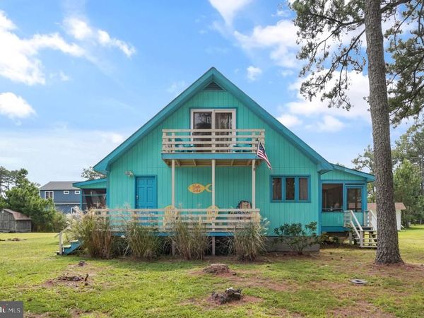 5320 CEDAR DRIVE , CHINCOTEAGUE, VA 23336