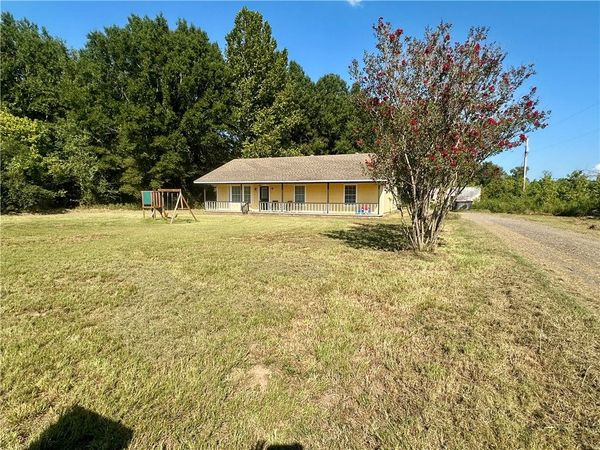 370 Jennings Road, Russellville, AR 72802