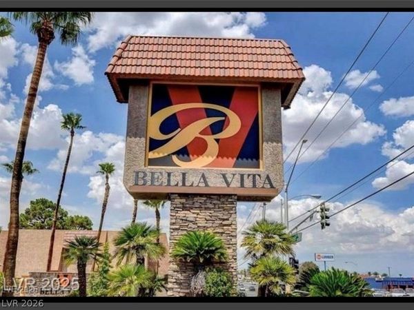 5260 River Glen Drive, Unit 259, Las Vegas, NV 89103