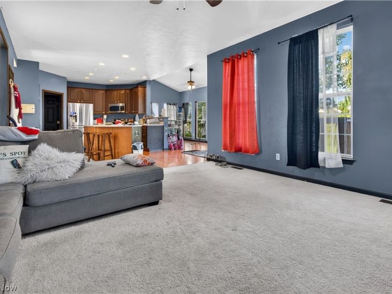 6520 Buck Horn Boulevard, Lorain, OH 44053 Photo 9