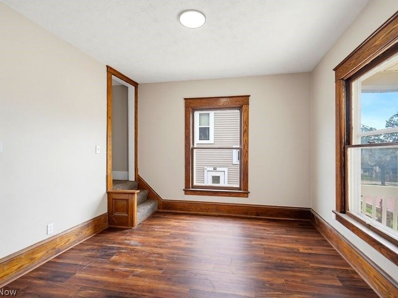 2121 10th Street SW, Akron, OH 44314 Photo 8