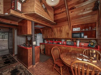 1750 Spring Creek Road, Unit 18, South Lake Tahoe, CA 96150 Photo