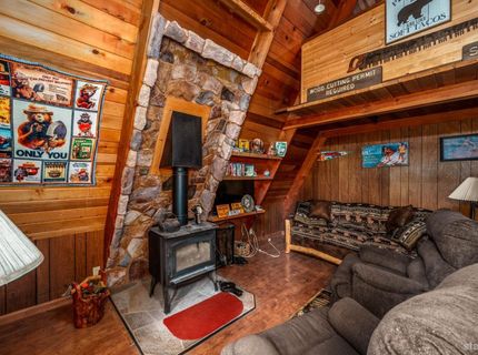 1750 Spring Creek Road, Unit 18, South Lake Tahoe, CA 96150 Photo