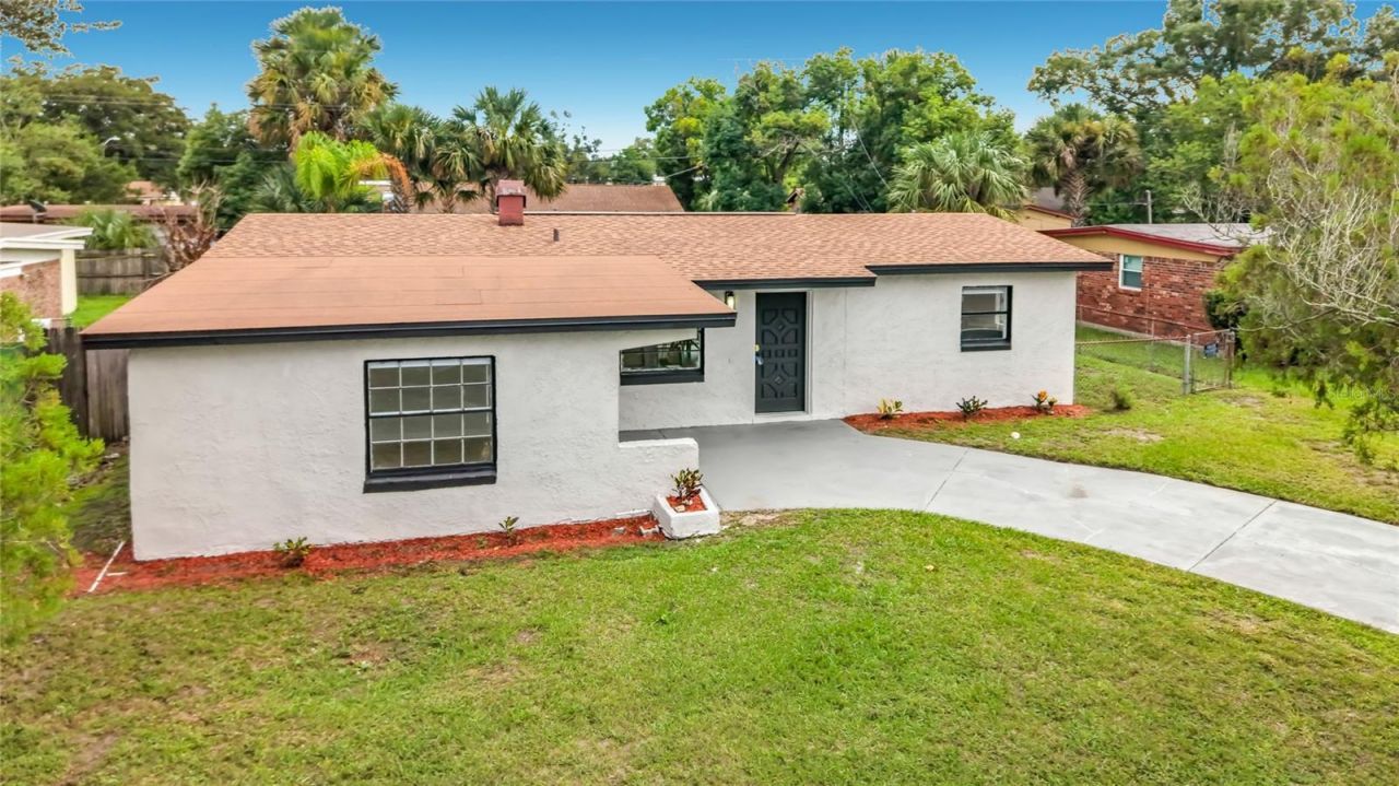 113 Bob Thomas Circle, Sanford, FL 32771 Photo