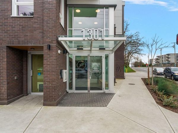 1301 Hillside Ave , Unit #306, Victoria, BC V8T 0E3