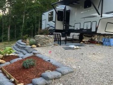 12568 N U.S. Hwy 127 , Albany, KY 42602