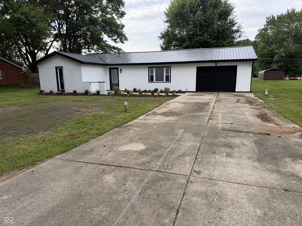 814 Earl Avenue , Middletown, IN 47356