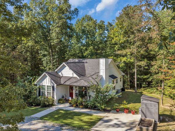 684 Slaydenwood Rd , Vanleer, TN 37181