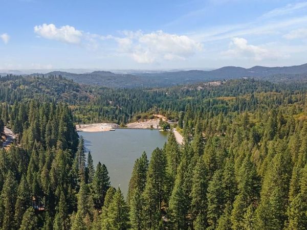 18826 LAUREL AVE, Twain Harte, CA 95383