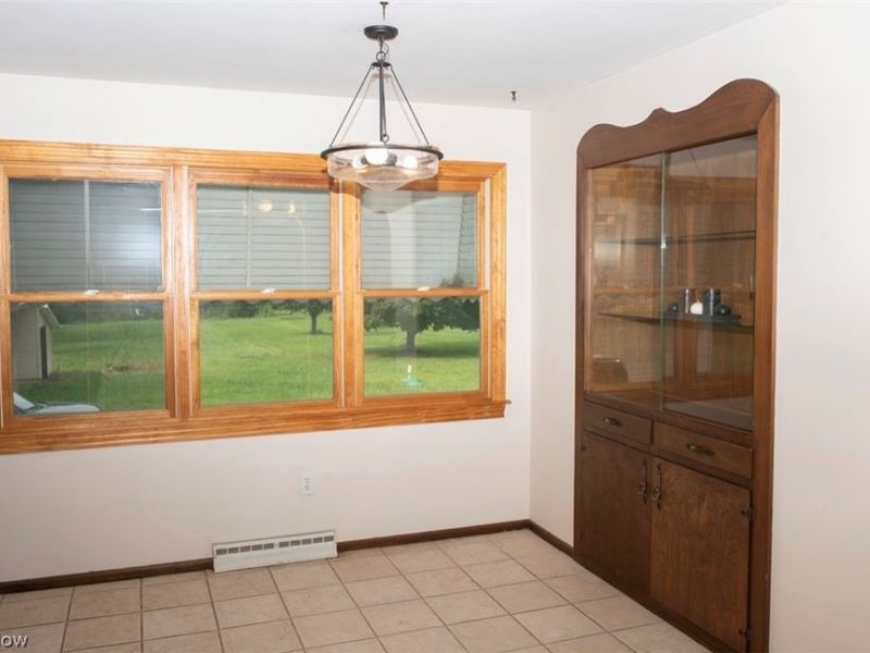 1575 Niles Cortland Road NE, Warren, OH 44484 Photo 11