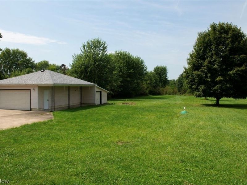 1575 Niles Cortland Road NE, Warren, OH 44484 Photo 26