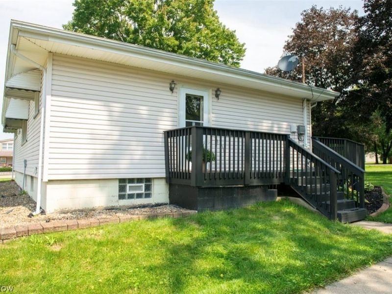 1575 Niles Cortland Road NE, Warren, OH 44484 Photo 28