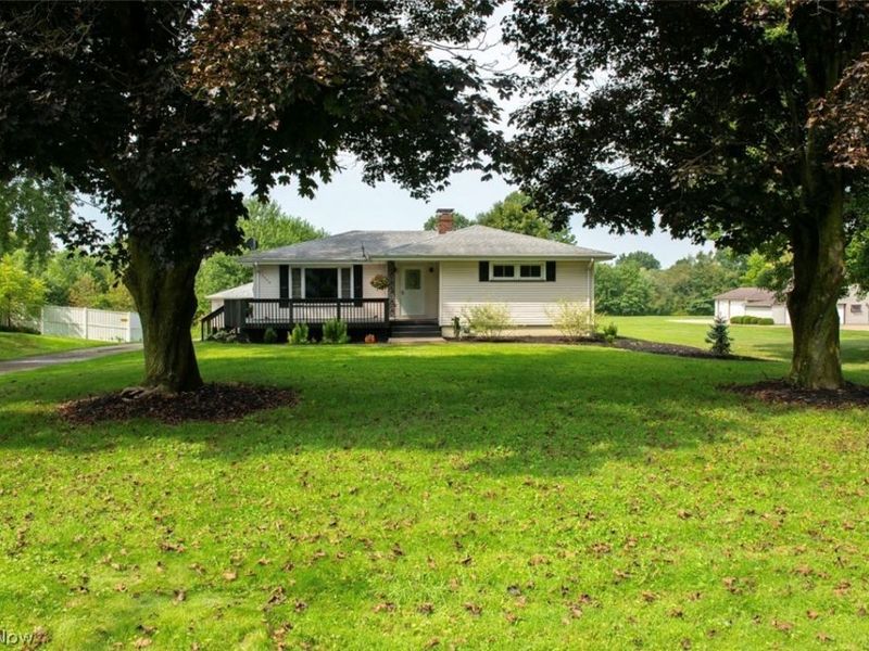 1575 Niles Cortland Road NE, Warren, OH 44484 Photo 3