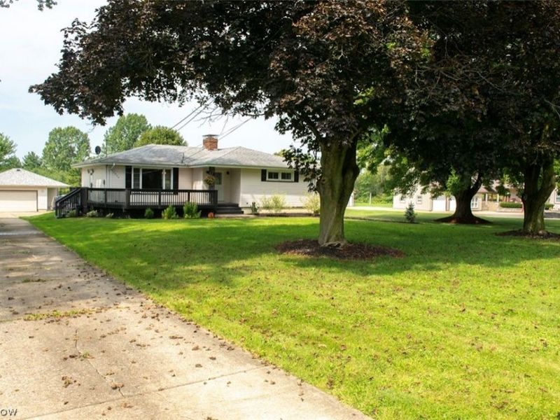 1575 Niles Cortland Road NE, Warren, OH 44484 Photo 5