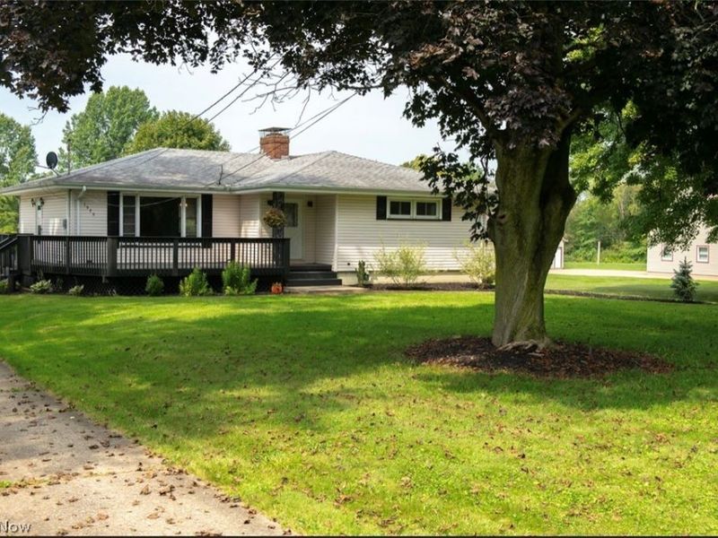 1575 Niles Cortland Road NE, Warren, OH 44484 Photo 6