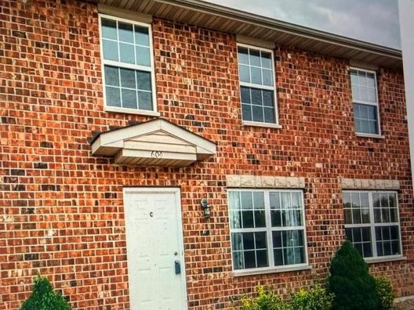 604 Linda Lane , Unit C, Wentzville, MO 63385