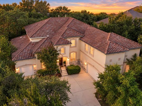 2735 WONDERVIEW DR, San Antonio, TX 78230