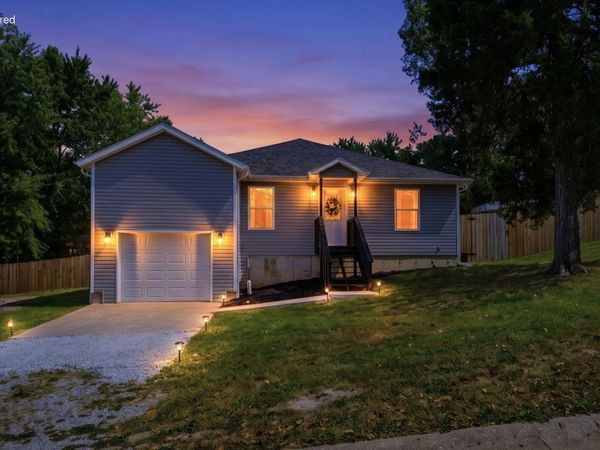 616 E Jordan Street , Mansfield, MO 65704