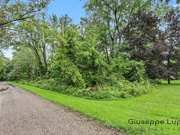 2115 Konkle Drive NE, Belmont, MI 49306