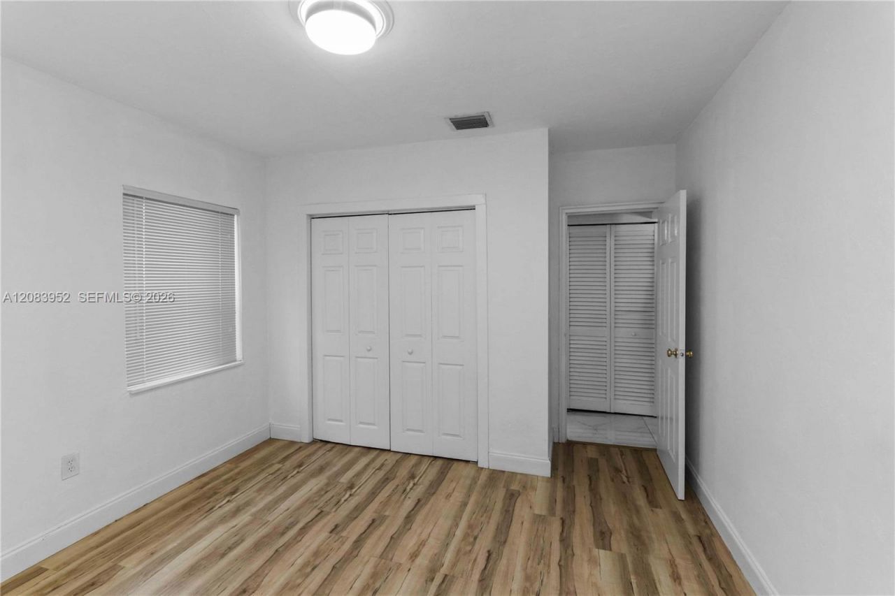 2530 SW 27th St , Miami, FL 33133 Photo