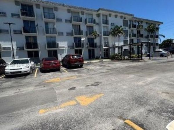 16450 NW 2nd Ave , Unit 205, Miami, FL 33169