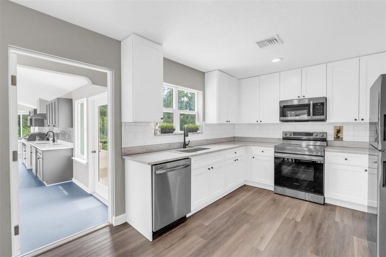 507 Phyllis Circle, Eustis, FL 32726 Photo