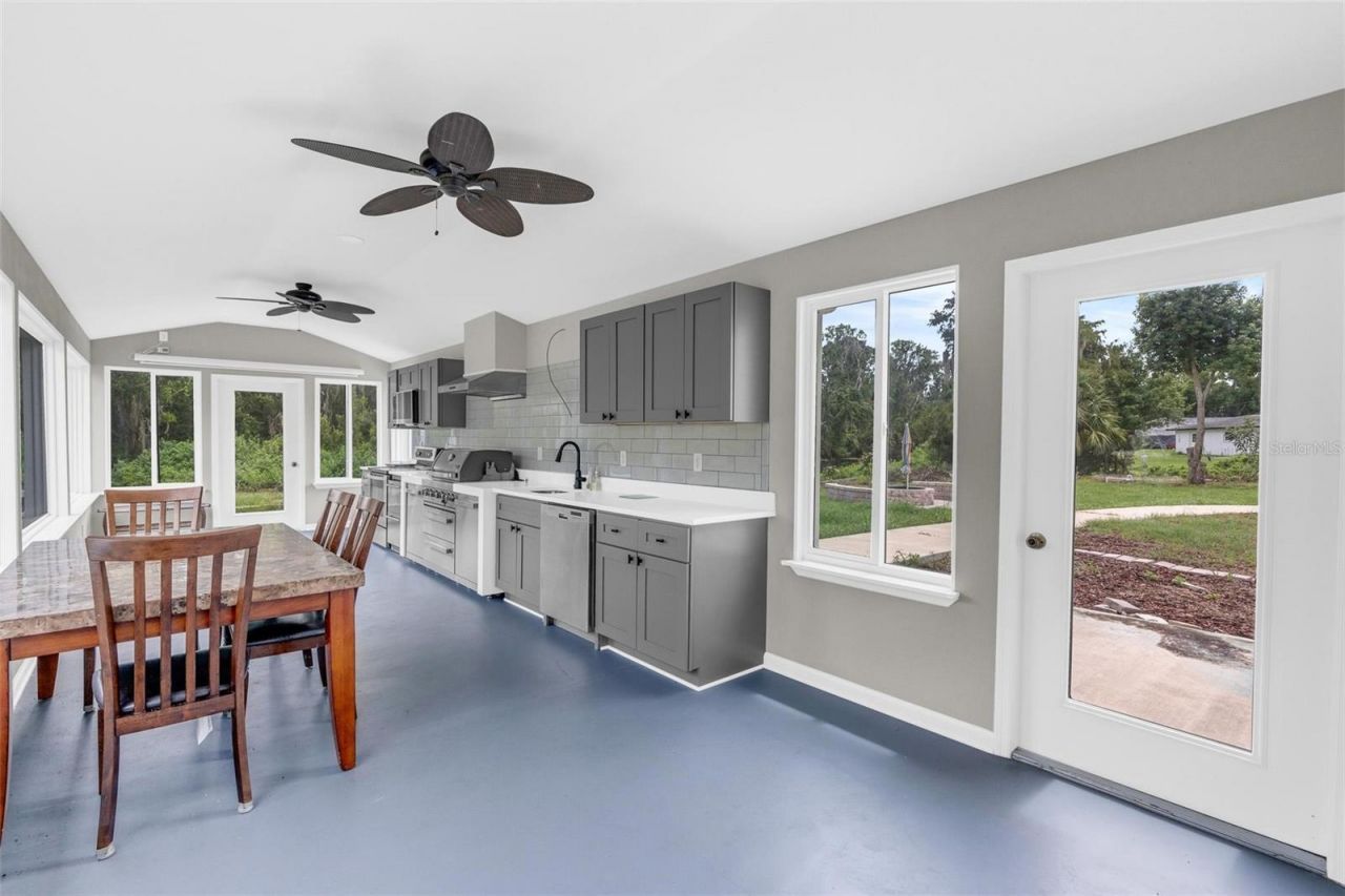 507 Phyllis Circle, Eustis, FL 32726 Photo
