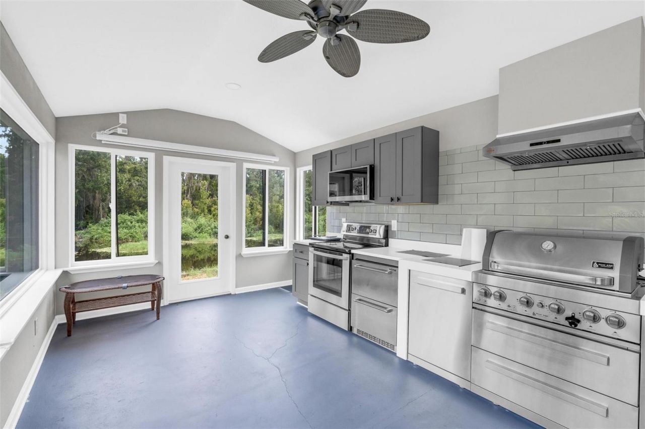 507 Phyllis Circle, Eustis, FL 32726 Photo