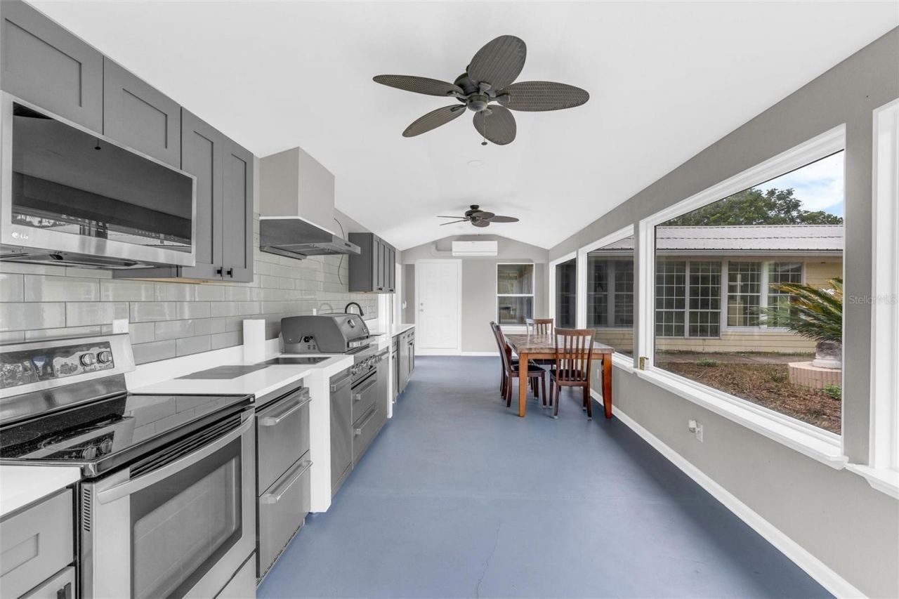 507 Phyllis Circle, Eustis, FL 32726 Photo