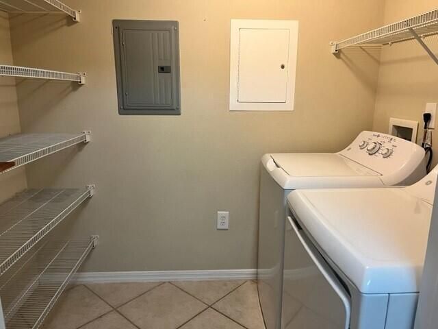 6410 Emerald Dunes Drive, Unit 204, West Palm Beach, FL 33411 Photo