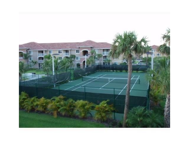 6410 Emerald Dunes Drive, Unit 204, West Palm Beach, FL 33411 Photo