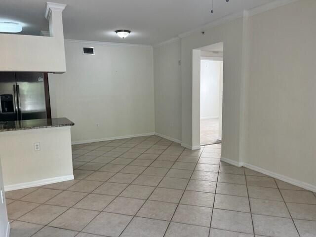 6410 Emerald Dunes Drive, Unit 204, West Palm Beach, FL 33411 Photo