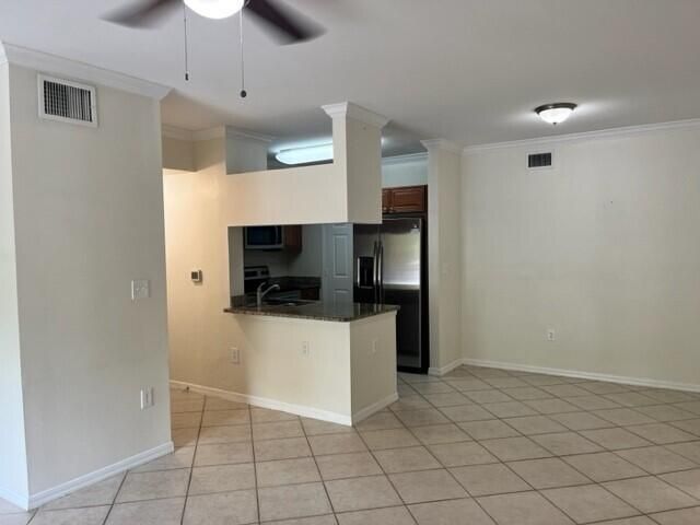 6410 Emerald Dunes Drive, Unit 204, West Palm Beach, FL 33411 Photo